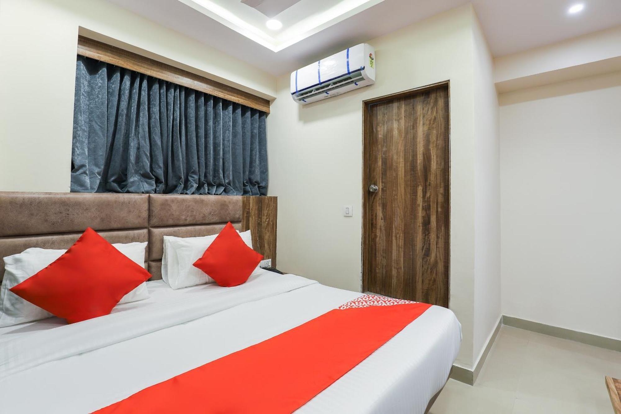 Hotel O Dream Stay Sarkhej المظهر الخارجي الصورة