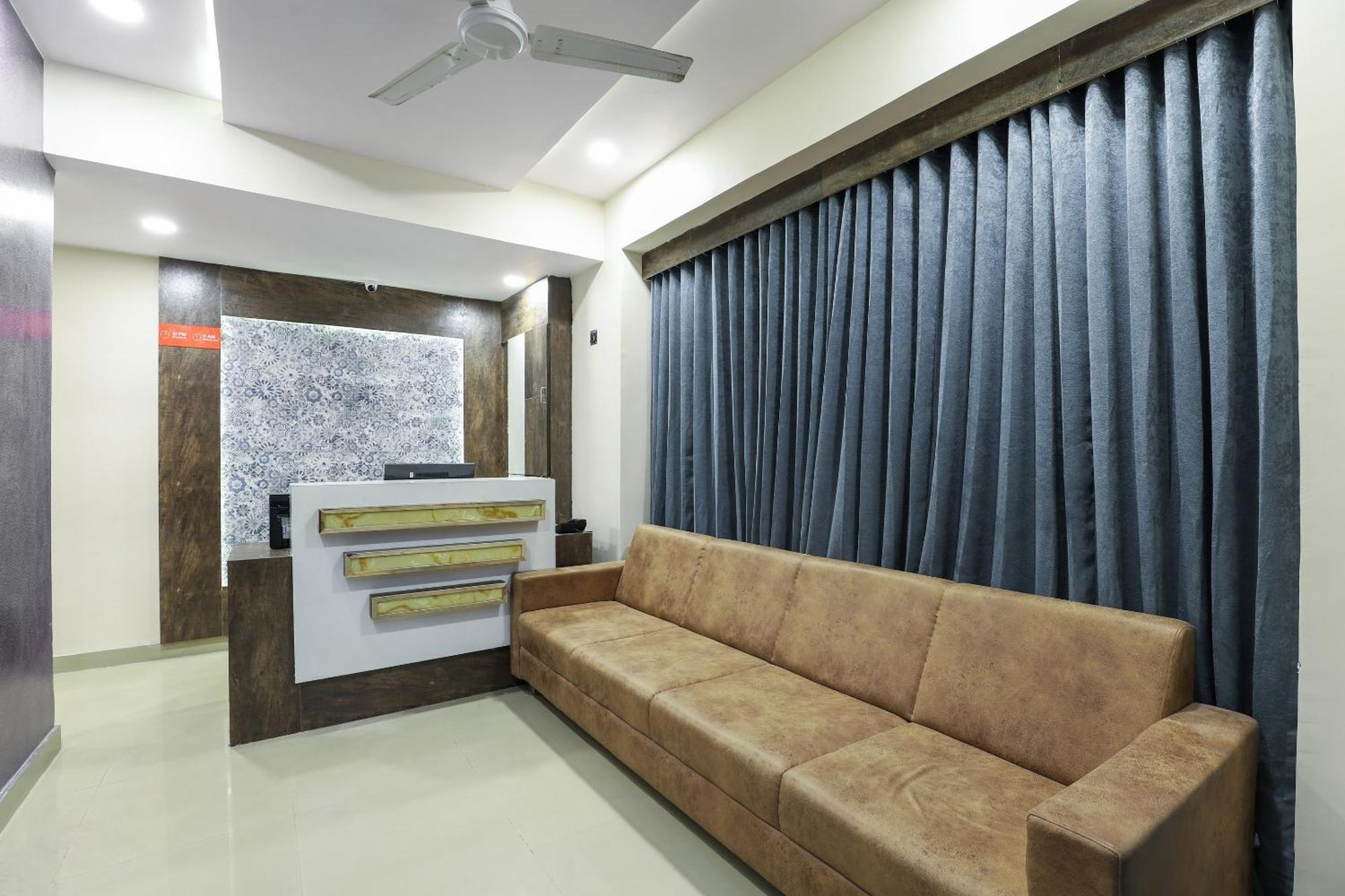Hotel O Dream Stay Sarkhej المظهر الخارجي الصورة