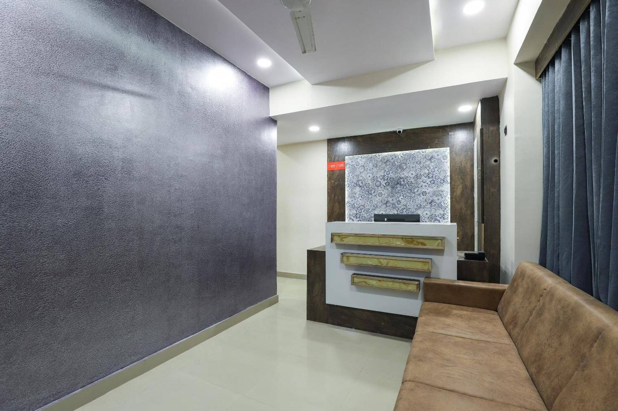 Hotel O Dream Stay Sarkhej المظهر الخارجي الصورة